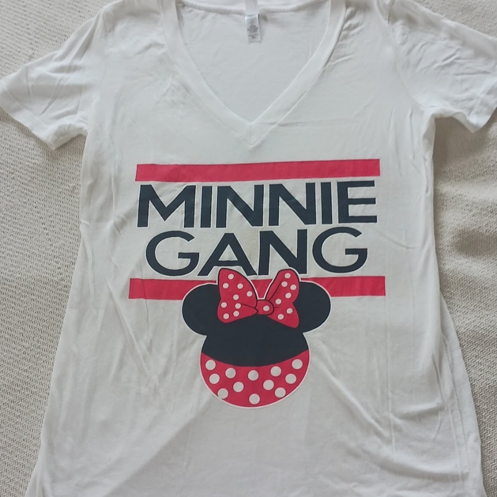 Disney's Minnie Gang white Women's XL  t-shirt